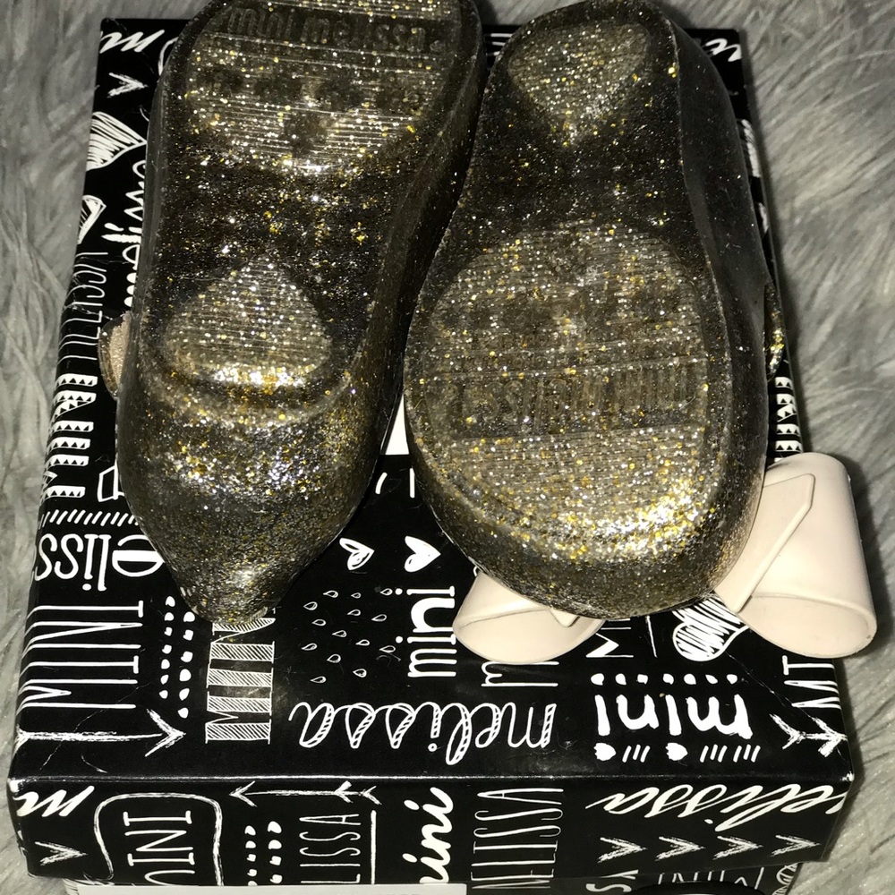 Mini Melissa - Picture 3 of 3